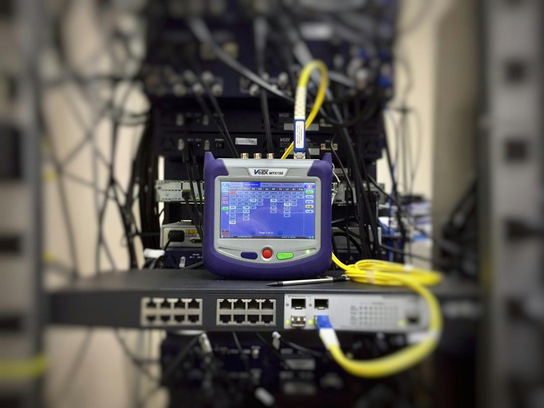 Laboratorio di Elettronica e Telecomunicazioni